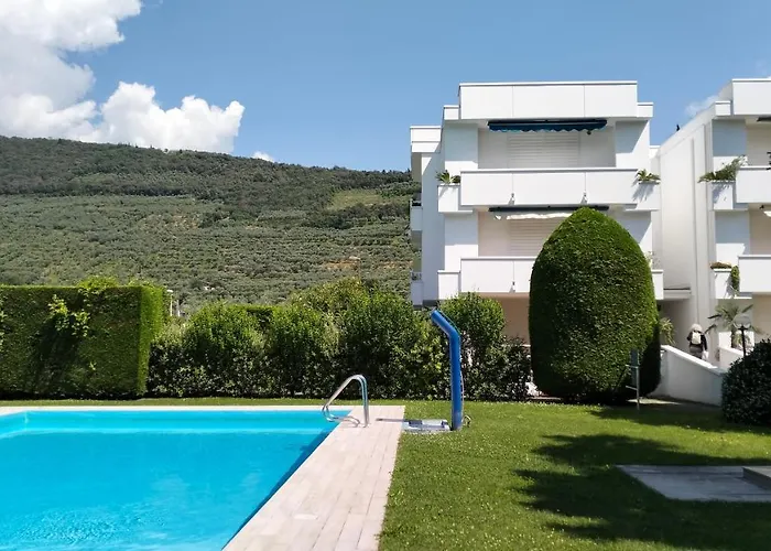 Casa Emi W/Swimming Pool & Private Garden