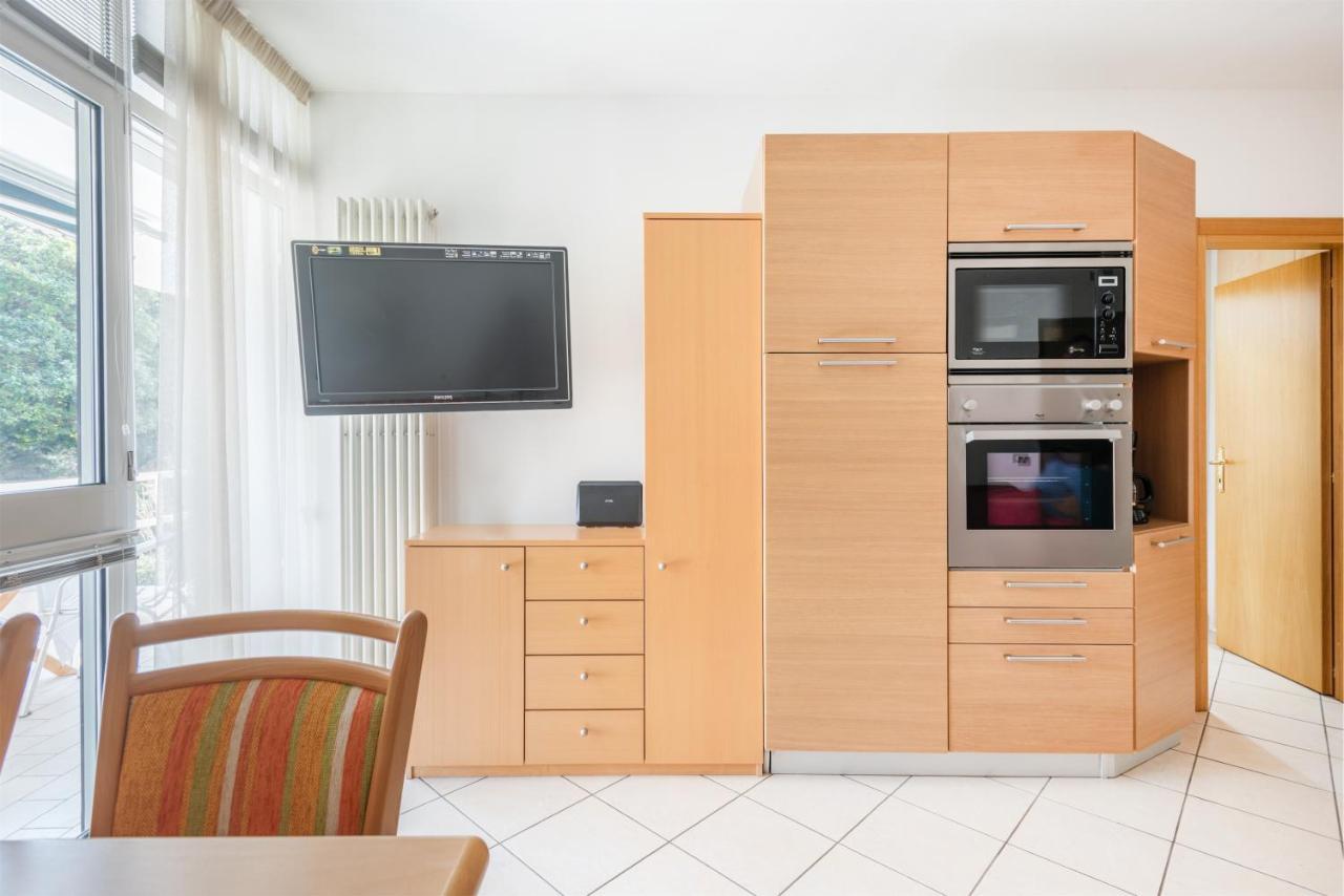 Casa Emi W/swimming Pool & Private Garden Apartment Riva del Garda